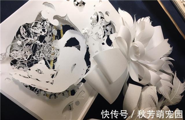 光影@日本妹子把白纸刻成玻璃杯,连水珠都能看见,裸眼3D还能这么玩?