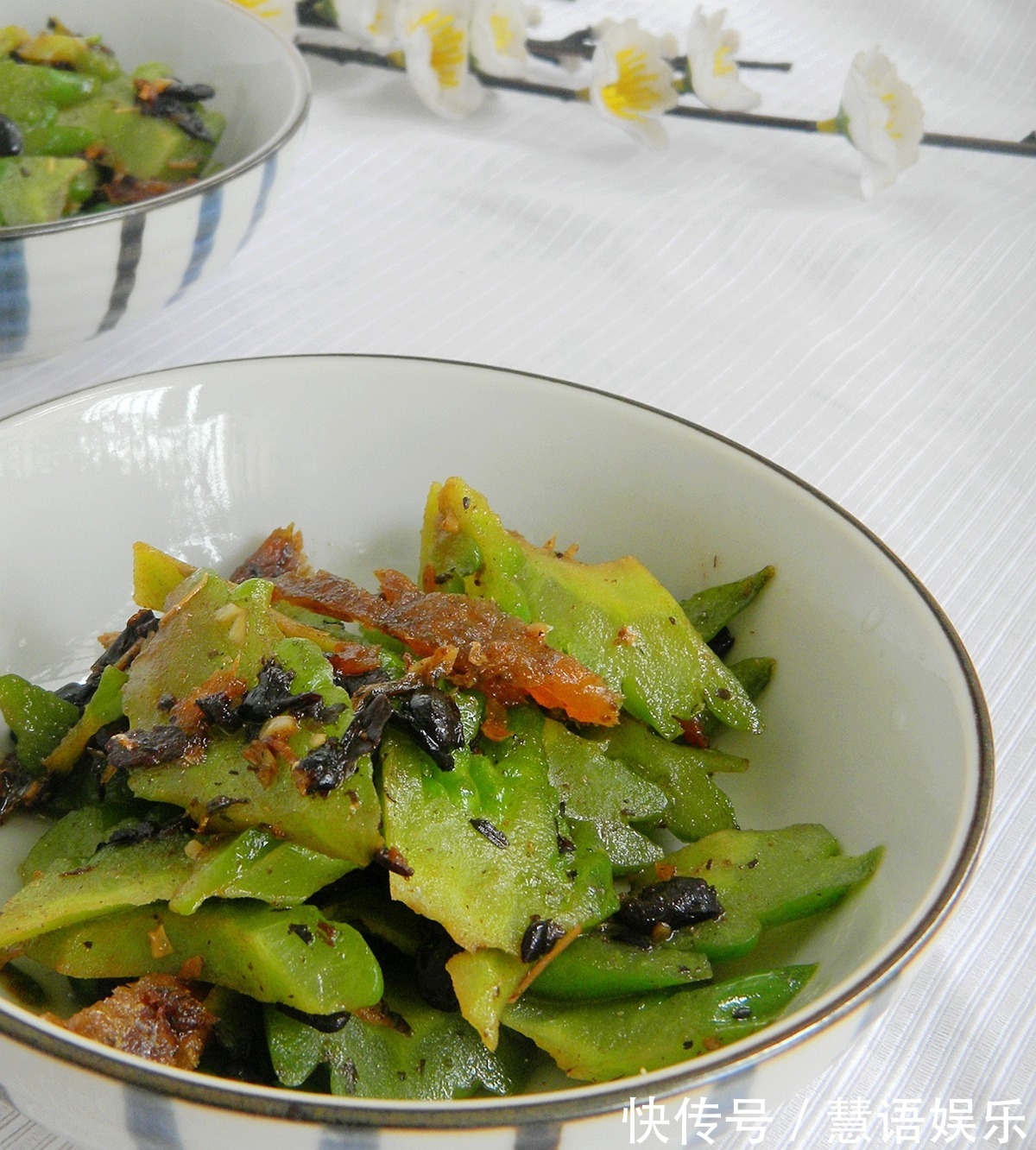 降血糖|此菜糖尿病人要多吃,被称为植物胰岛素,解毒降血糖,现在吃不晚