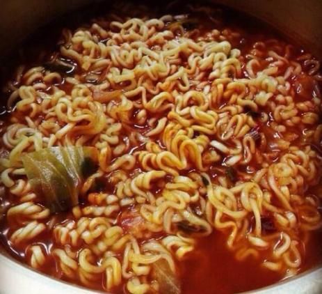 零食|如果白送你一箱车厘子,需要下面“4种”零食交换,00后愿意吗