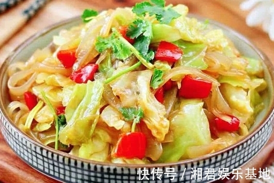 鲈鱼|低脂有营养的几道菜,简单煸炒,好吃滋补不长胖,家人吃得超满足