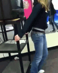 |搞笑动图:妹子,你这是相亲成功了吗?