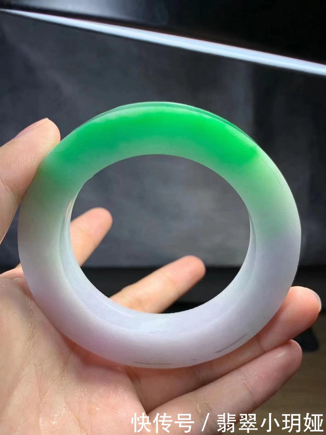 翡翠为什么要镶嵌?镶嵌的作用有什么?