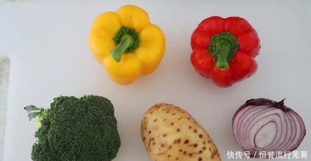 2021新年大吉大利,无鸡不成宴,牛年必吃鸡