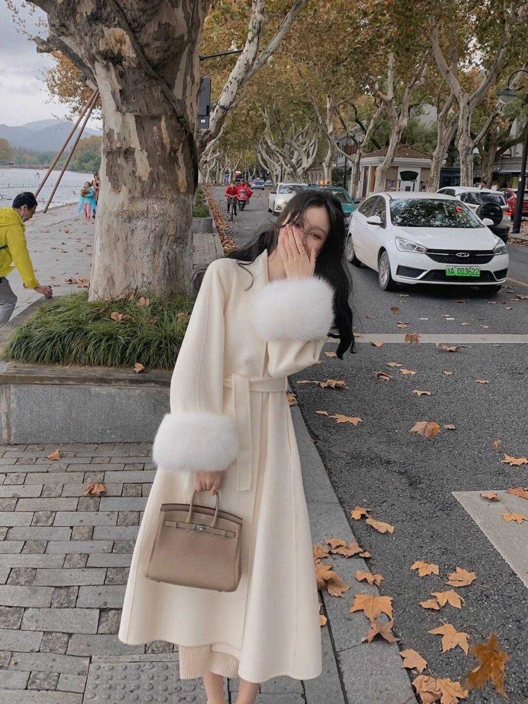 翻领|比较气质的大衣,带给比较独特的小姐姐