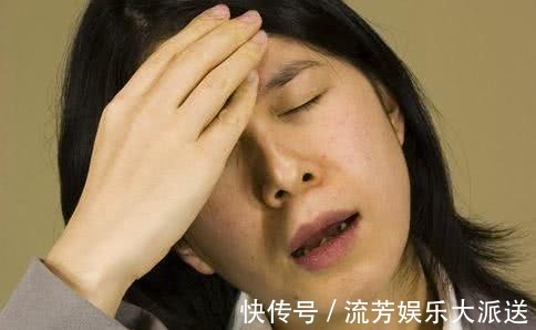 更年期|女人过了45岁要管住嘴,3种食物要少吃,不然更年期提前找上门