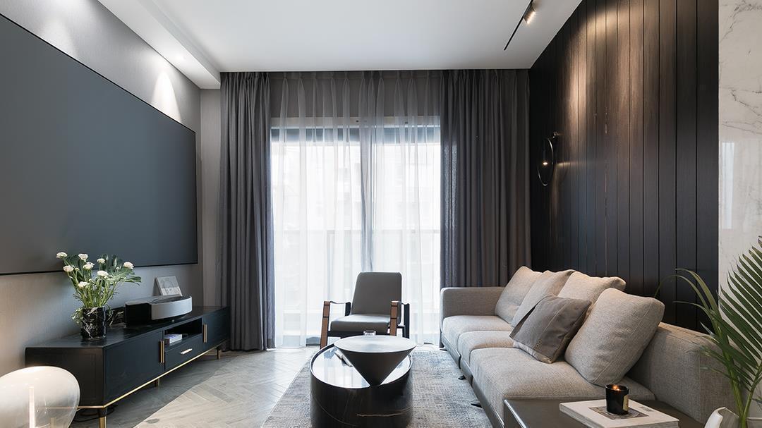 女青年|单身女青年的家,客厅选择超大电视机,让客厅瞬间变成影音室