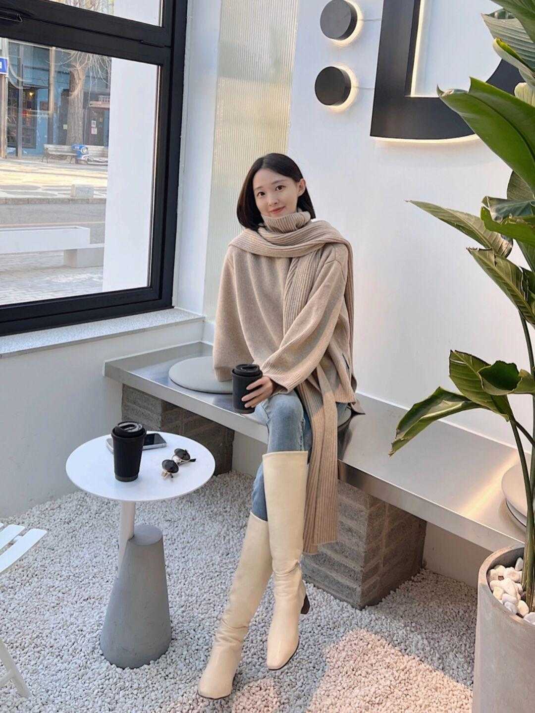 浪漫 牛仔裤真的很浪漫!用它搭配这四类上衣,完全不会暴露身材瑕疵