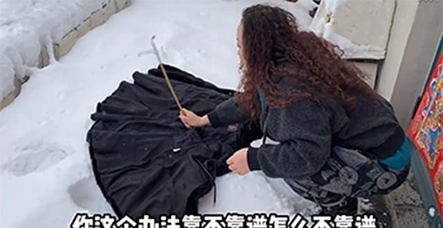 古人|皇帝龙袍也是可以清洗和翻新的,其中诀窍,古人一直在用!