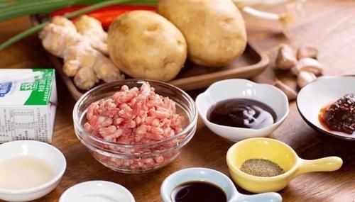 土豆最好吃的做法,蚂蚁上山!绵软细腻,满口香,真的巨好吃!