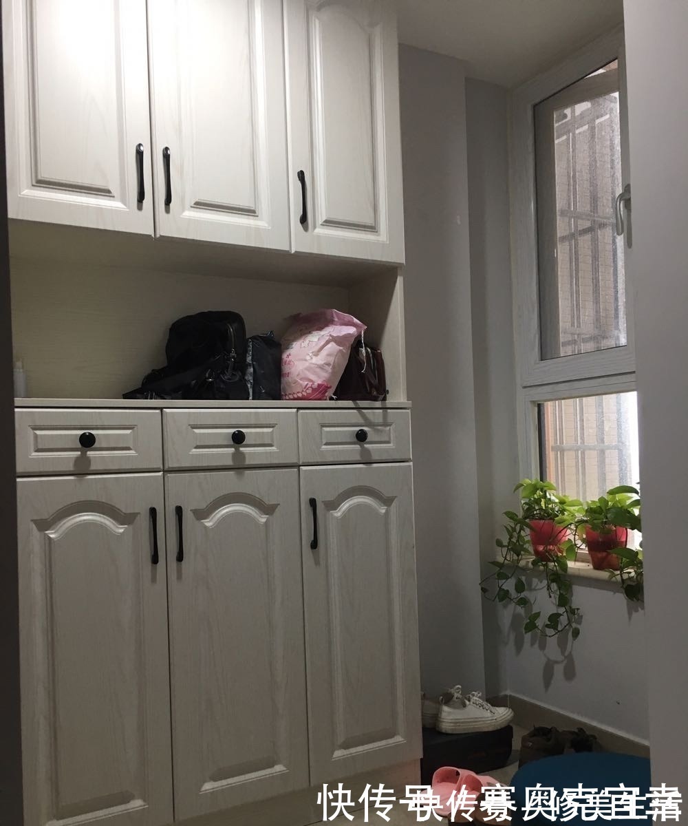 电视墙|新房刚大扫除完成，朋友进门就被电视墙惊艳到，特别不满意餐厅