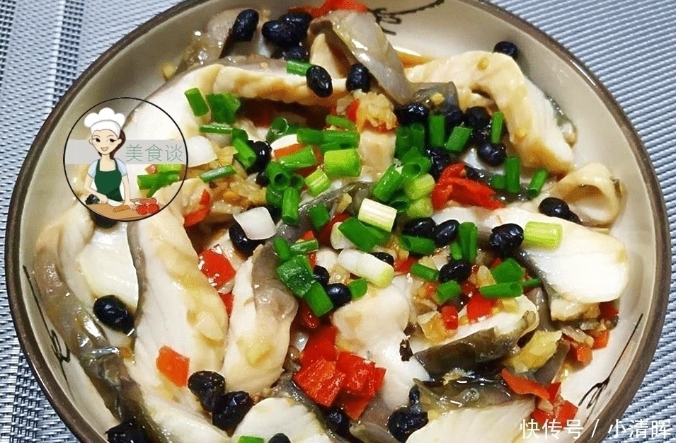 这菜蒸一蒸,6分钟上桌,鲜到流口水,做法简单,好吃停不下筷子