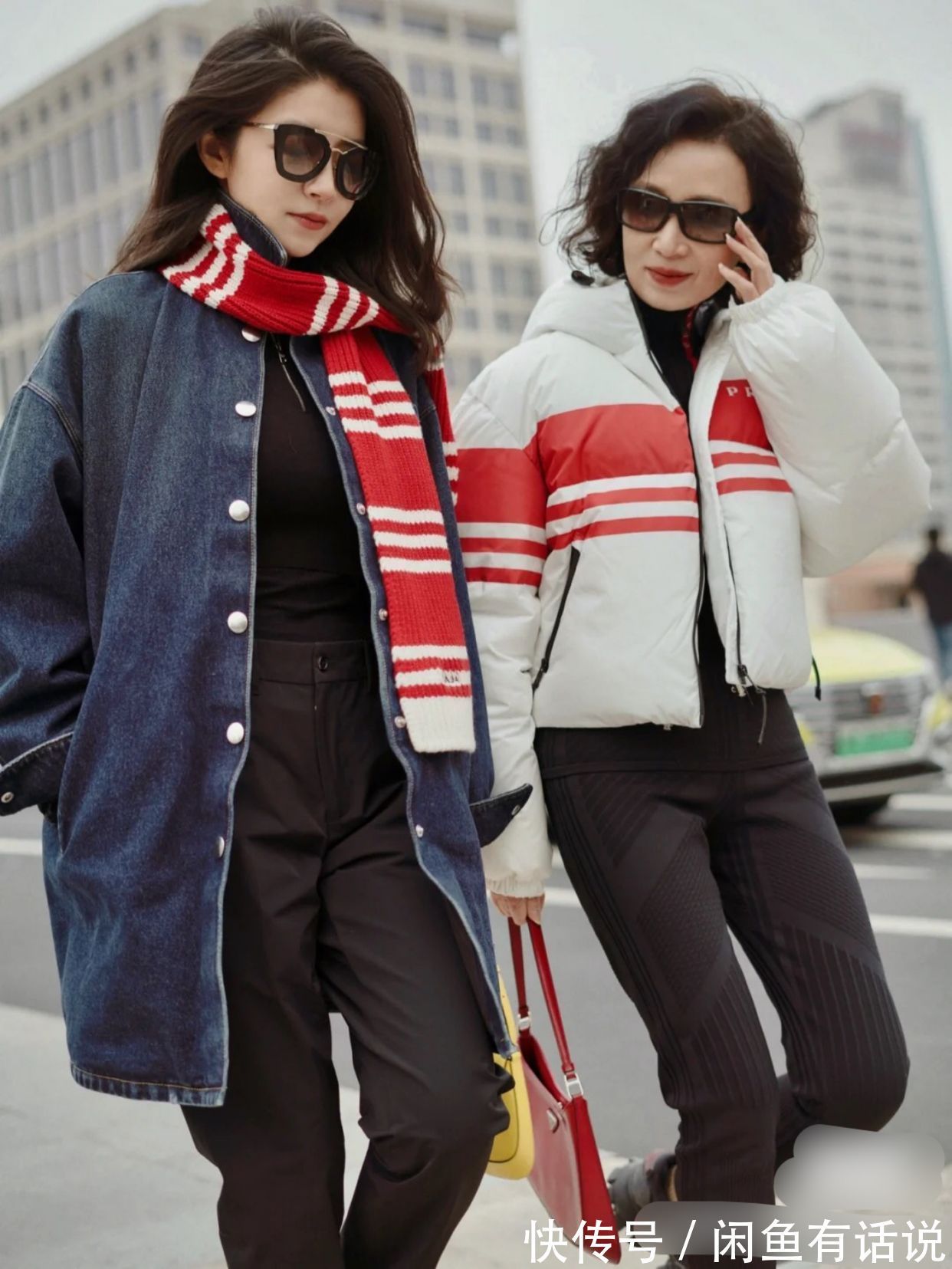 羽绒服|三木妈妈终于不穿大衣,穿“蓬蓬服”配小脚裤,还烫卷发好显年轻