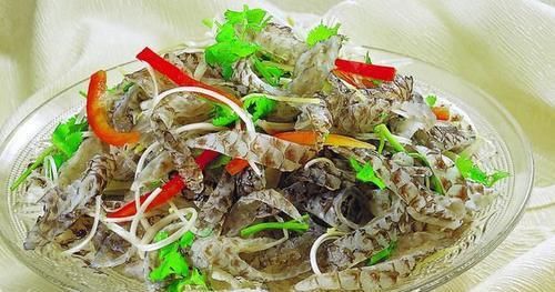 女性爱美，推荐坚持吃以下食物，美容祛斑，补益气血，营养又瘦身