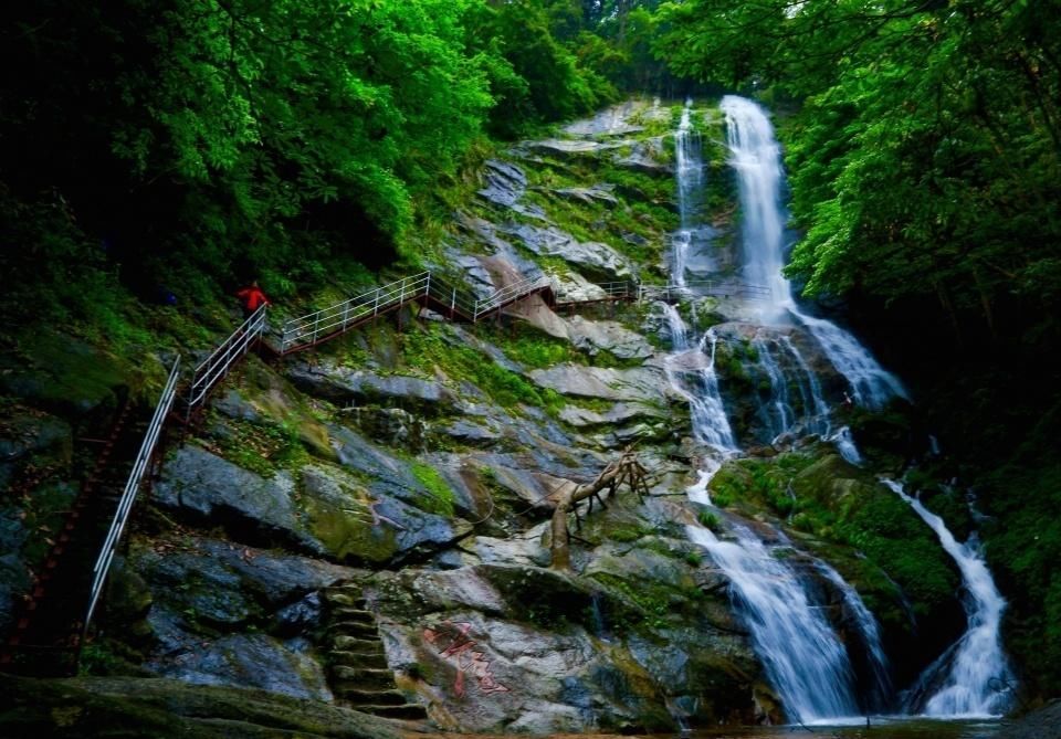 山乡|皖南山区一个古老而又美丽的山村，世界公认的中国原生态最美山乡