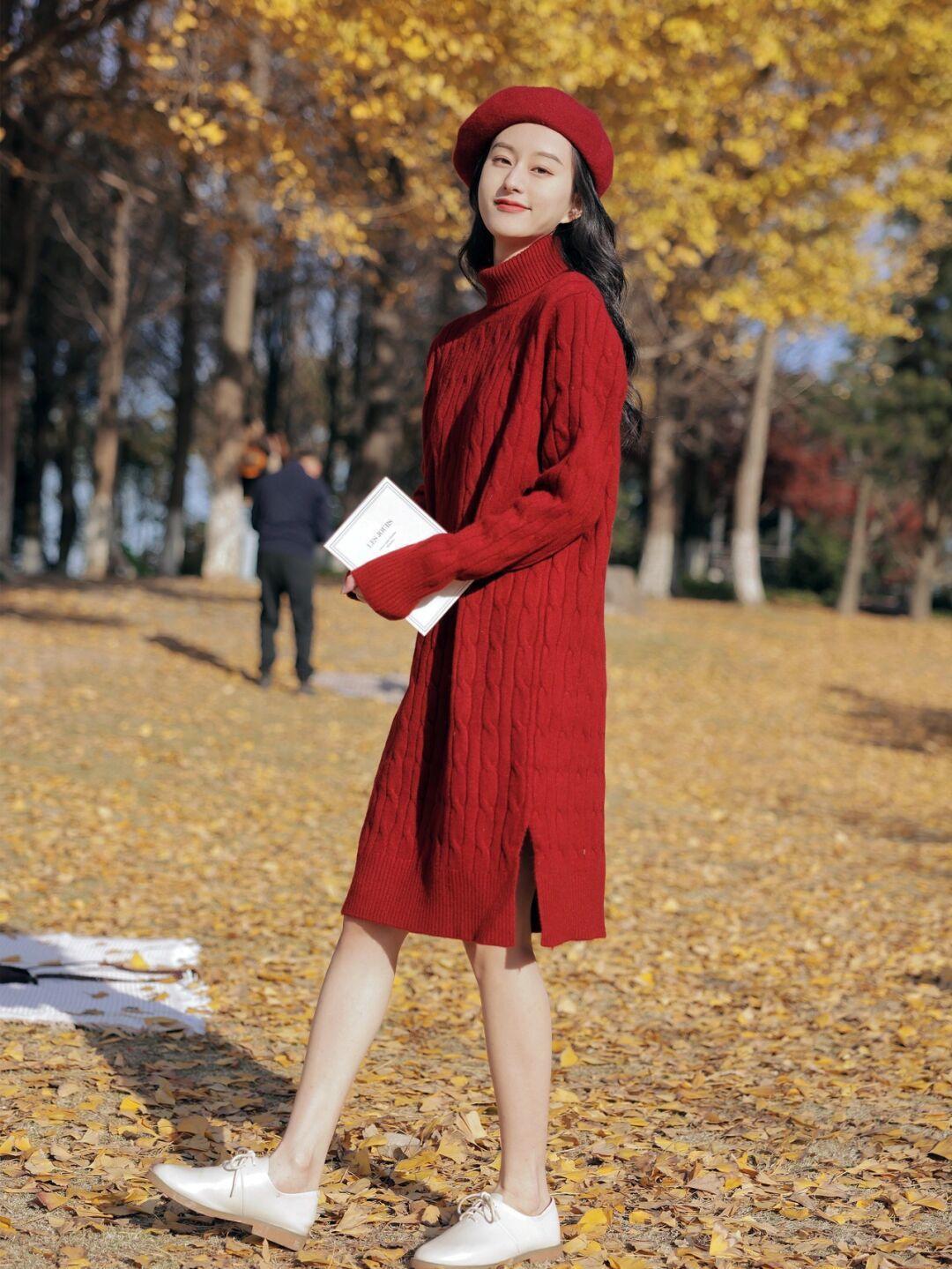 质地 衣服好看不全看身材,选款很重要,这些“毛衣”looks分享给你