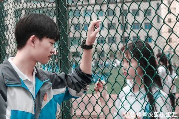 周姐|“妈,我今晚去男朋友家过夜”,妈妈的回复太赞了!值得家长学习