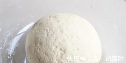 油皮|做烧饼原来这么简单,外酥里嫩咸中带甜,吃一口香掉牙,太好吃了!