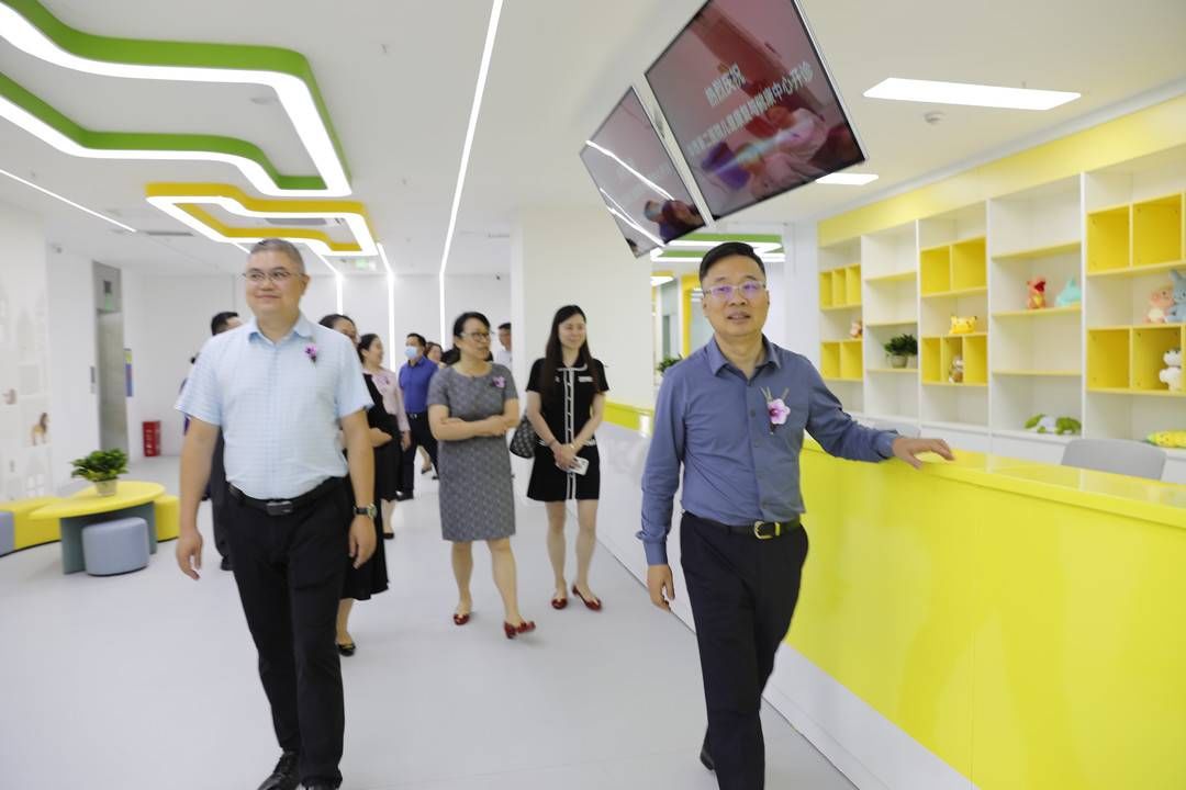 四川大学|四川大学华西第二医院 儿童康复与健康中心正式揭牌