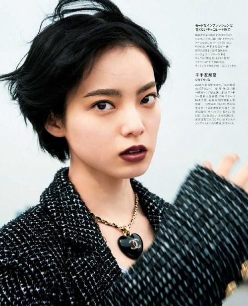 黄色头发已经过时,今年开始流行这3种“显白色”,衬肤又显脸小