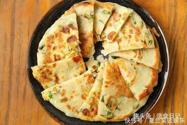  放凉|营养升级的鸡蛋葱花饼，不用油酥，个个酥脆又起层，放凉也酥软