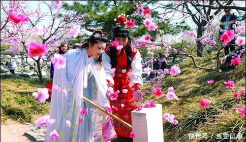 红学|《红楼梦》:衍生一种学问叫“红学”!它为何值得人们疯狂研究?