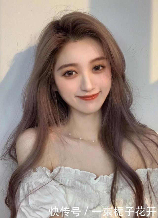发色|2021年发色流行趋势,“雾棕色”高贵冷艳,第3款谁染谁好看!