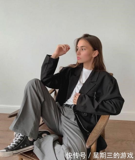 打底衫 秋冬穿搭不如模仿北欧博主，照搬7种搭配方法，提升你的外在气质！