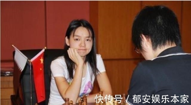 棋手|21年前,中国天才女棋手嫁给卡塔尔皇子后改变国籍,如今怎么样了