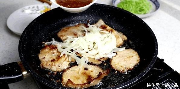 日本特色料理,猪肉生姜烧,在家就能轻松搞定,比西餐牛排还好吃
