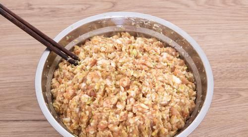 不管调什么饺子馅,这3种调料都不能少,包出来的饺子特香