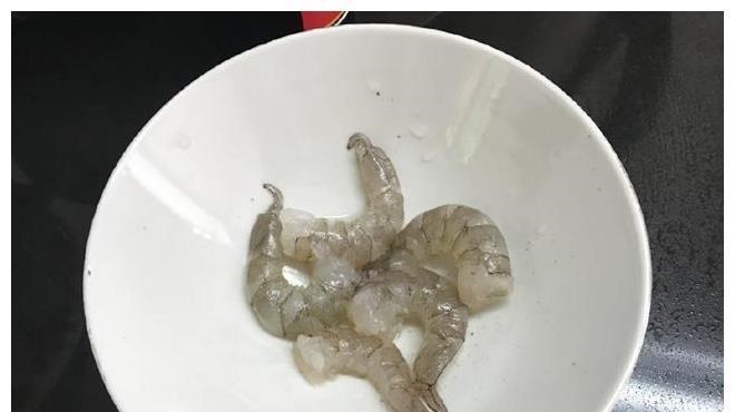 豆腐加入这两样，鲜美入味还补钙，营养丰富易吸收，孩子要常吃