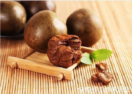 清喉利咽|罗汉果的功效与作用有哪些