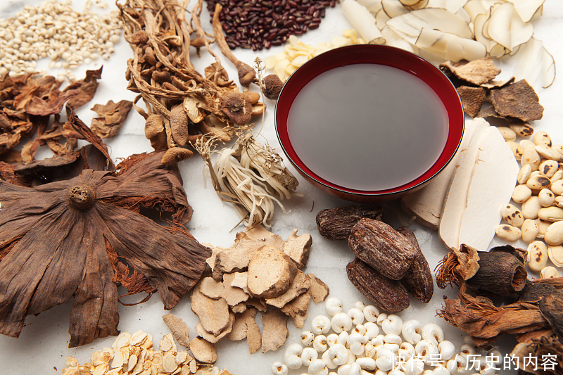 张仲景留下的3味草药,睡前喝一口,六旬也能行“夫妻之道”