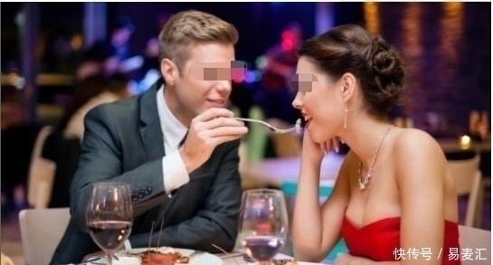 斯帕汉|小伙儿情人节为女友种草莓,意外怀孕,生下宝宝头上的胎记亮了