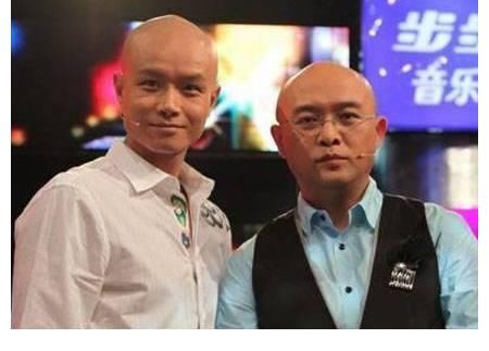 节目组|从金牌“人生导师”沦为街头演讲，乐嘉是如何走向自我毁灭的？