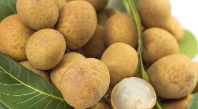 龙眼营养价值高，但是有3种人不能吃，那个人是你吗