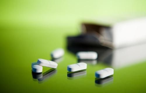  血糖检查|血糖控制不好？只有这两个原因，从不调药或是经常自己调药