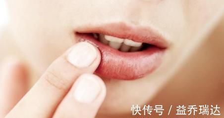 妇科病|女人有妇科病,嘴巴会提前知道,若有此4种表现,不可忽视