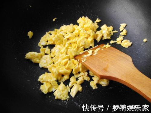 包饺子|做韭菜饺子馅,牢记“3不放”,很多人不懂,难怪没有饭店里的香