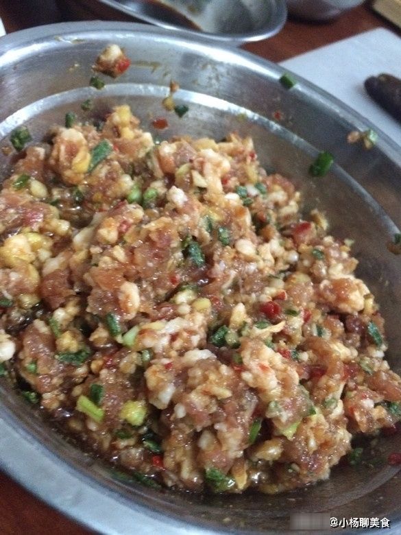 调料|做饺子馅，这2样调料记得放，饺子鲜香美味还多汁儿，营养又好吃