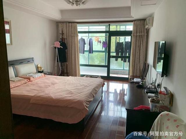 房地产|江苏省张家港市一269平房产拍卖,以450万元成交