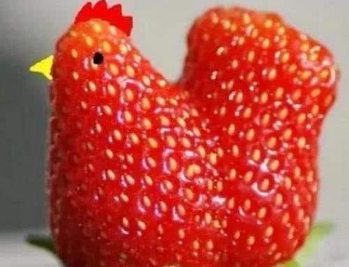 长得|这些“成精”的水果,忍了榴莲与苹果,这草莓你是要下蛋吗