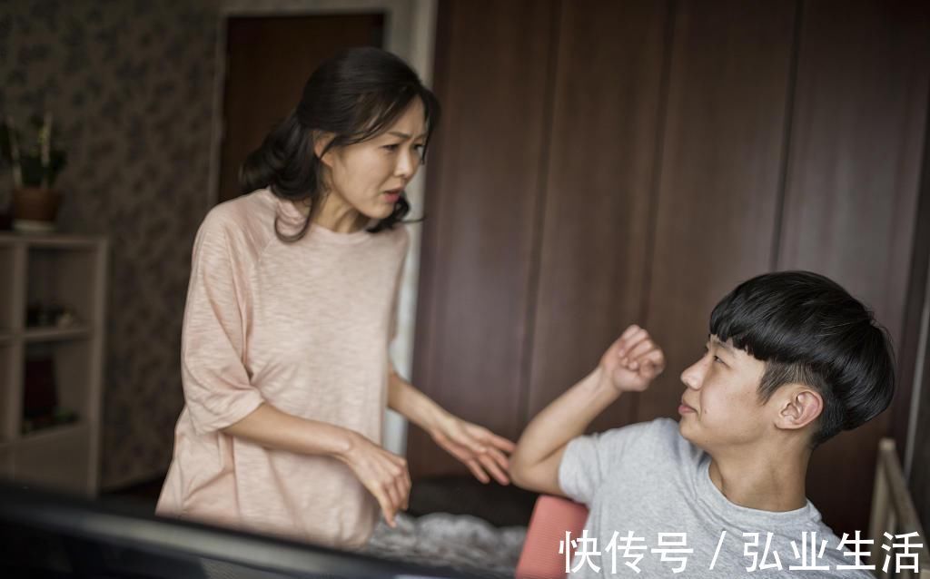 妈妈|爸爸有这3种特点,妈妈再优秀也没用,孩子很难有出息