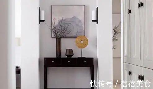 玄关柜|125㎡装修耗时4个月才结束，玄关柜超实用，仿木纹地砖美观又时尚