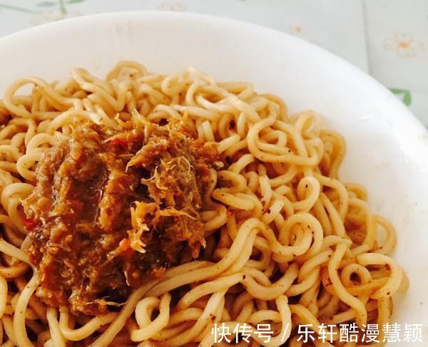 凉拌|方便面的神仙吃法,超适合夏天的凉拌方便面,清新爽口麻辣开胃