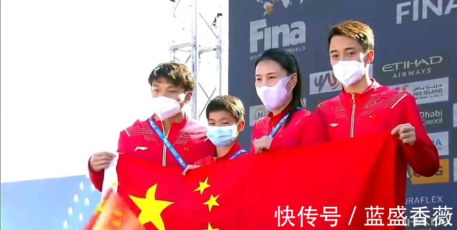 全运会|全红婵哪去了14岁天才探出小脑袋观察,看到国旗赶紧行动起来!