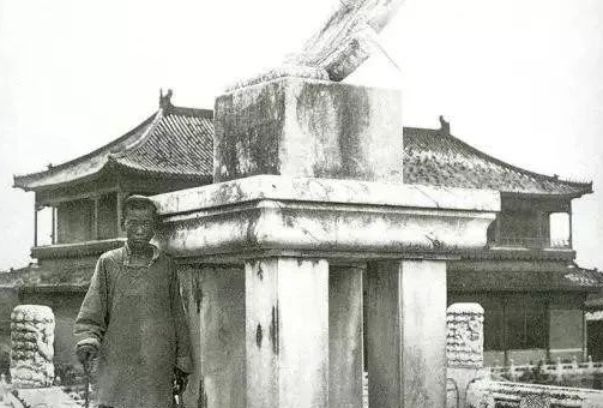 太和殿|慈禧逃跑后,日本人用照相机记录,最原貌的紫禁城照片!