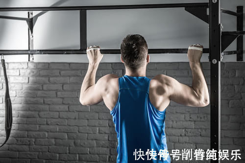 关节|如何用引体向上增强背部泵感,5个雷区不要进入,帮你提高效果