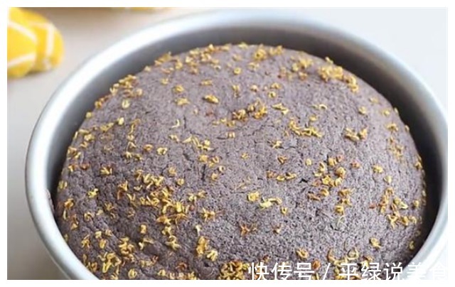 教你在家做黑米糕，跟着步骤做，软糯不发硬，每次都能吃个精光！