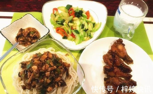 早餐|为什么别人家孩子,能一年长高12公分,看看他的早餐就知道差距了